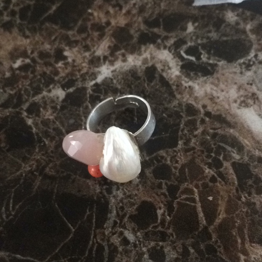 Unique and adjustable ring